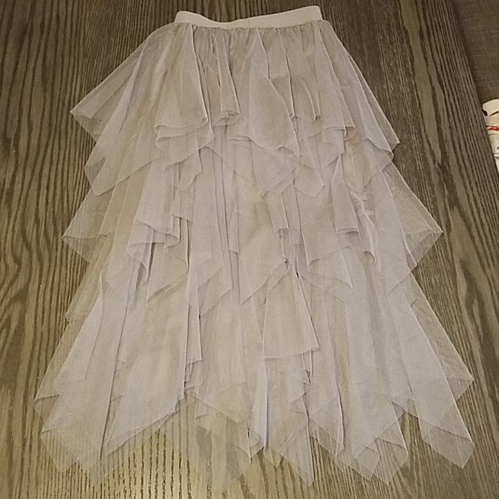 Tiered skirt